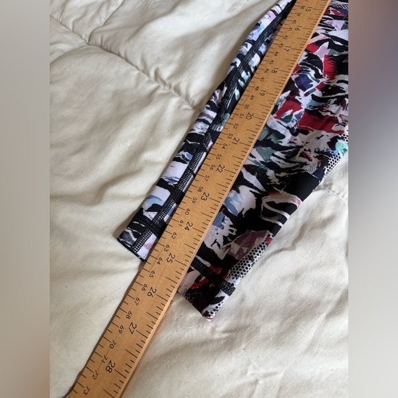 Lululemon wunder under hi-rise tights size 8 culture clash multi black - Picture 8 of 9